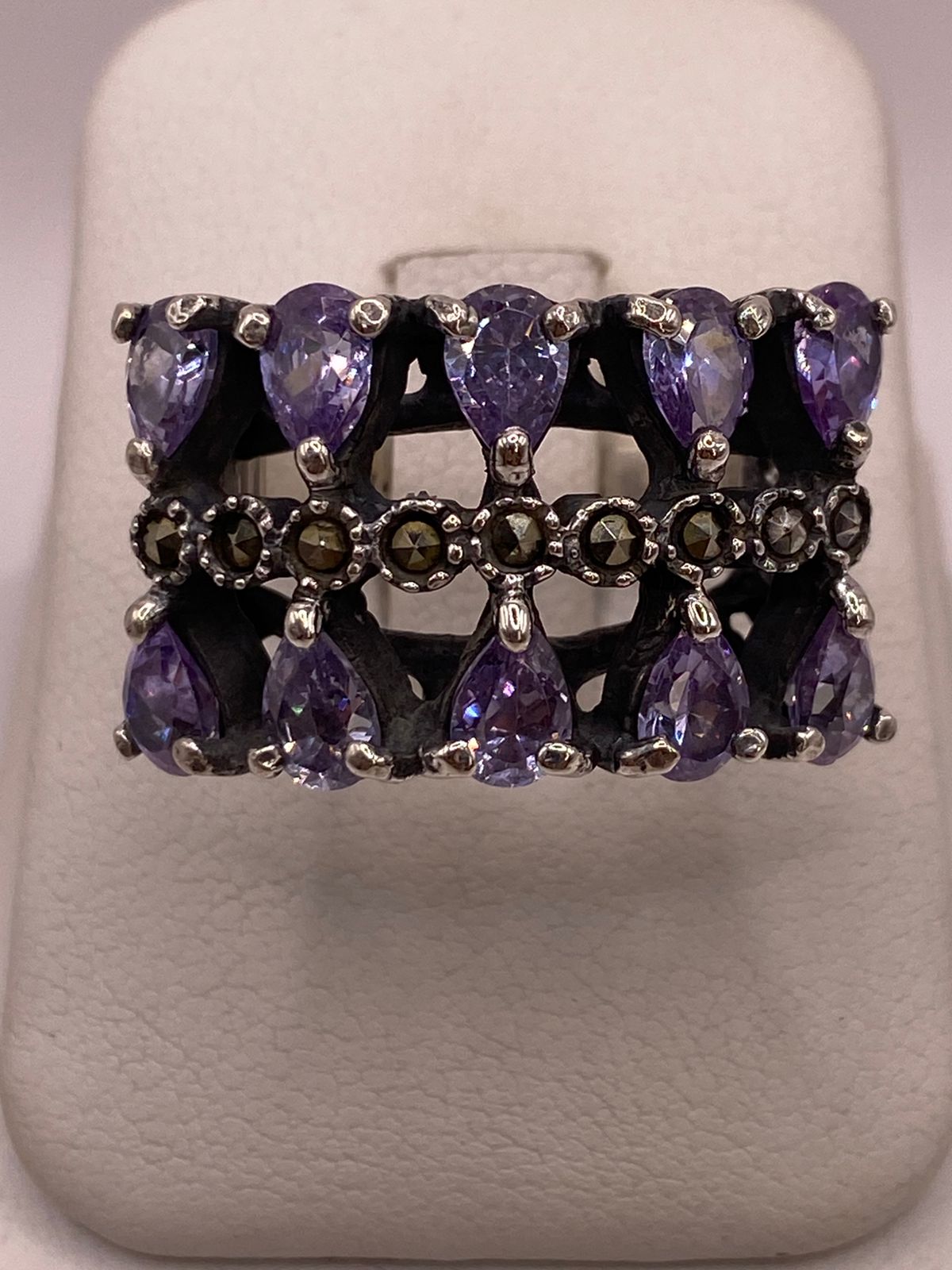 Anillo con Zirconia y Marquesitas en Plata Ley 925