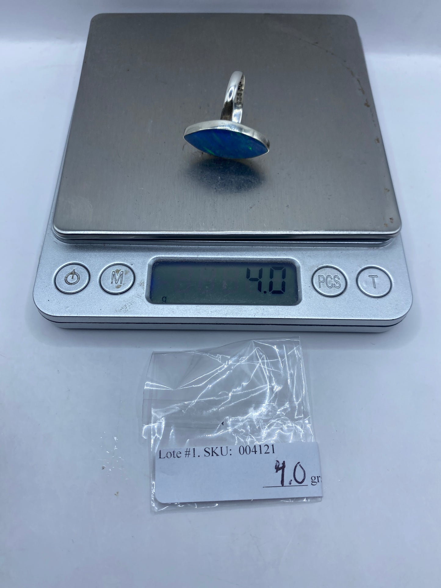 Anillo de Plata Ópalo de Fuego Azul — Minimalista Elegante — foto 6