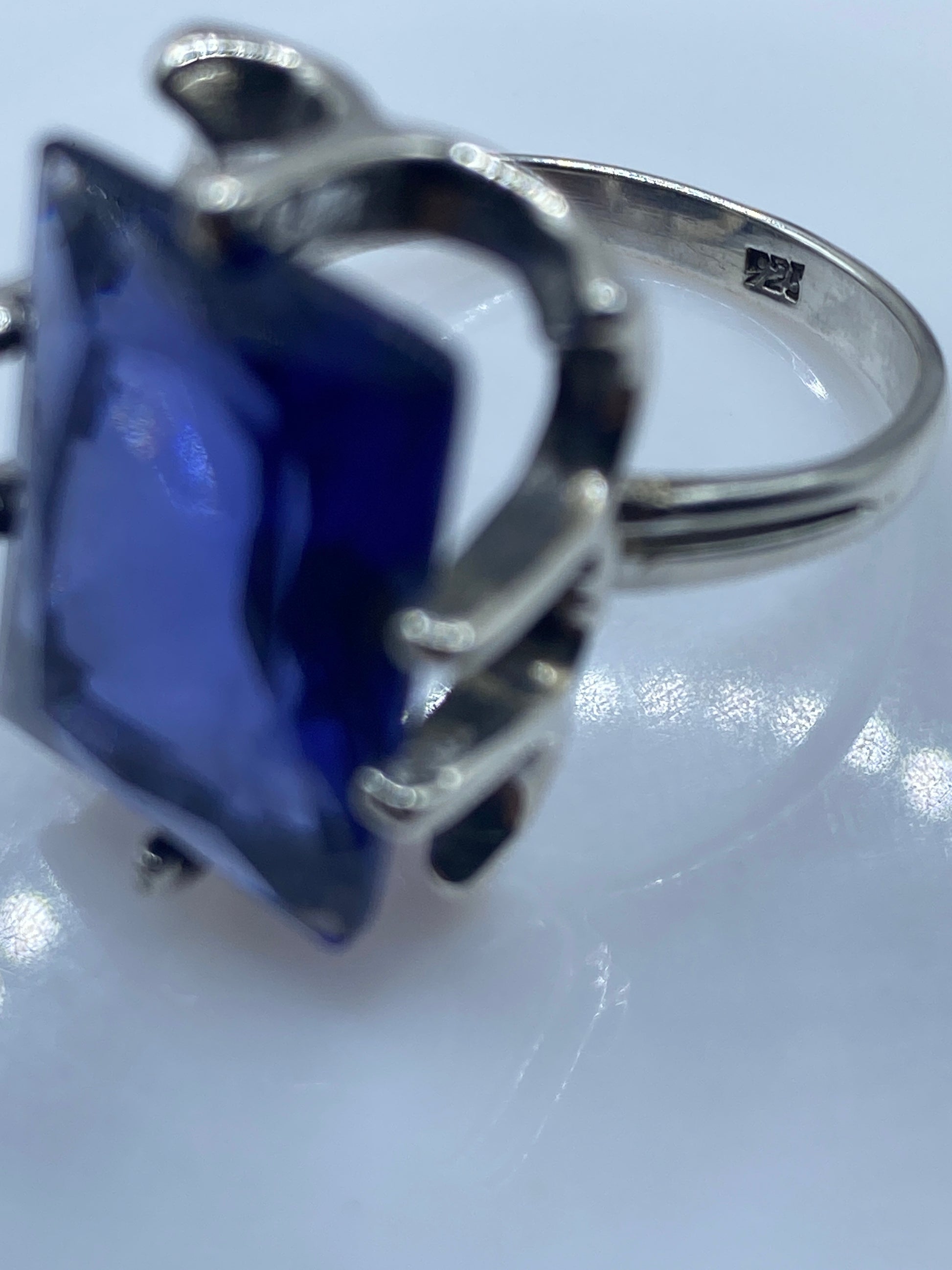 Anillo de Plata Solitario Circonia Morada — Elegancia Pura — foto 5