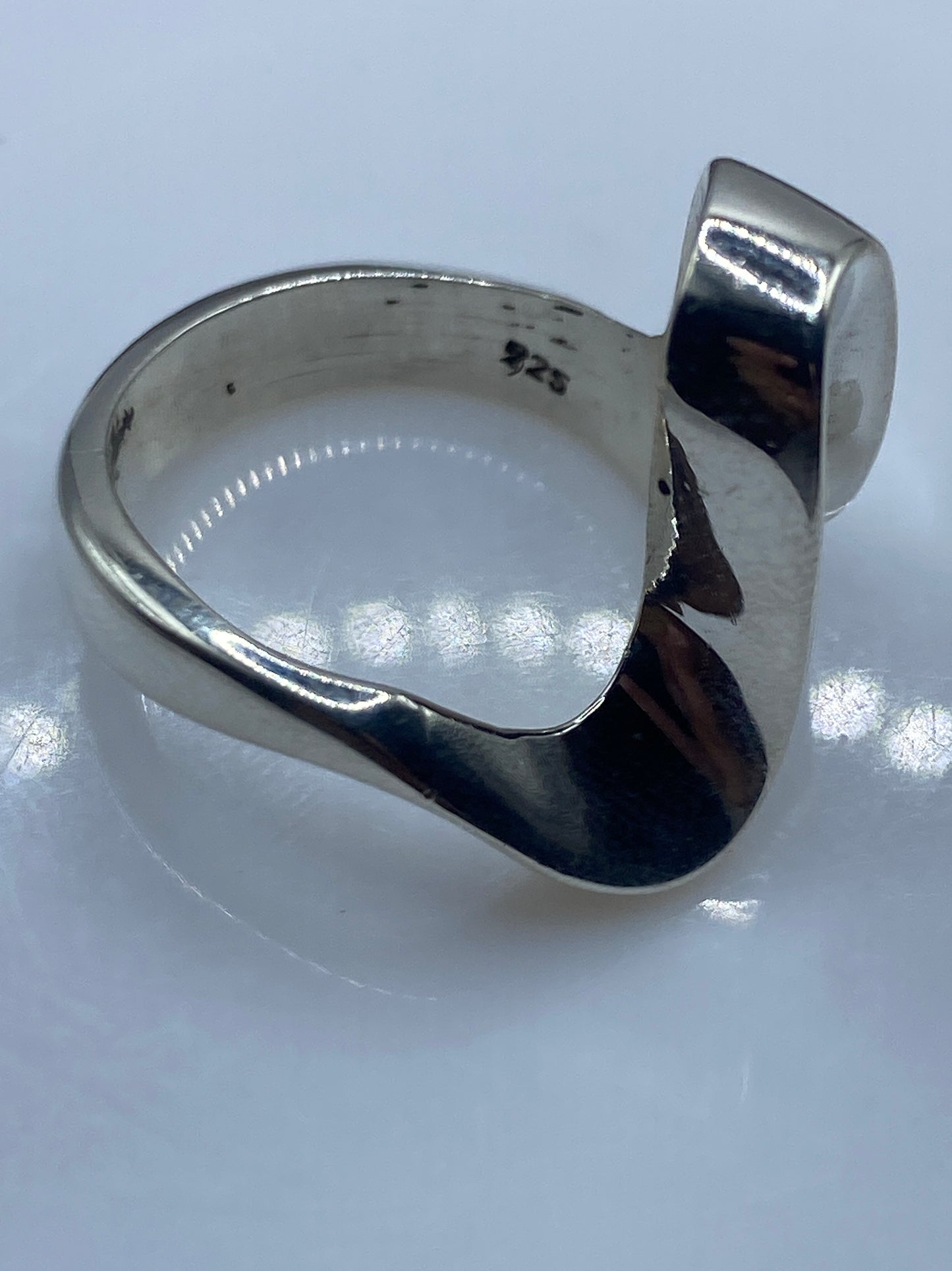 Anillo de Plata Fluido Minimalista — Diseño Orgánico .925 — foto 5