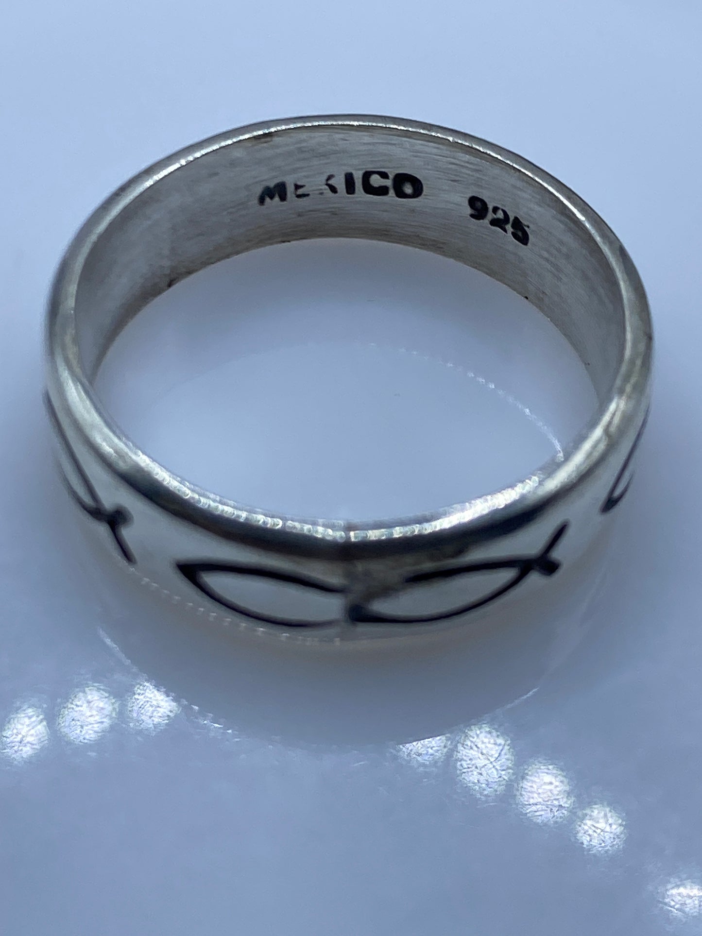 Anillo de Plata Peces Tallados — Símbolo Religioso Unisex — foto 5