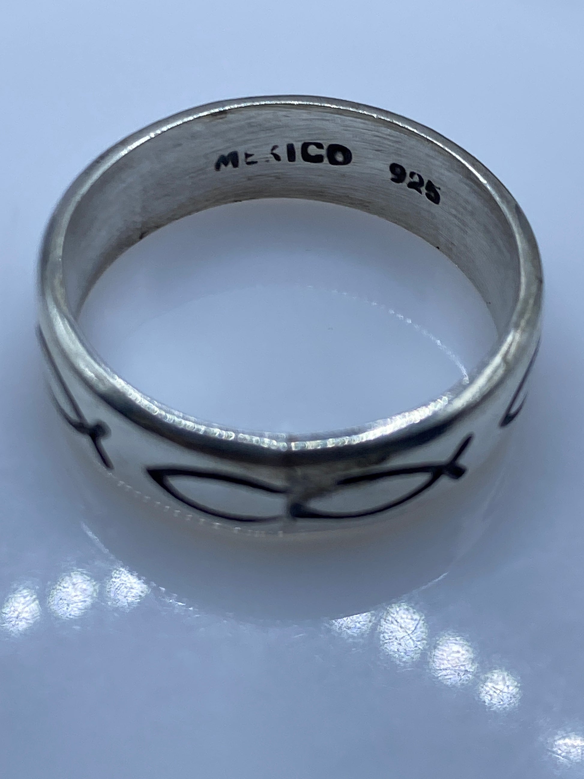 Anillo de Plata Peces Tallados — Símbolo Religioso Unisex — foto 5