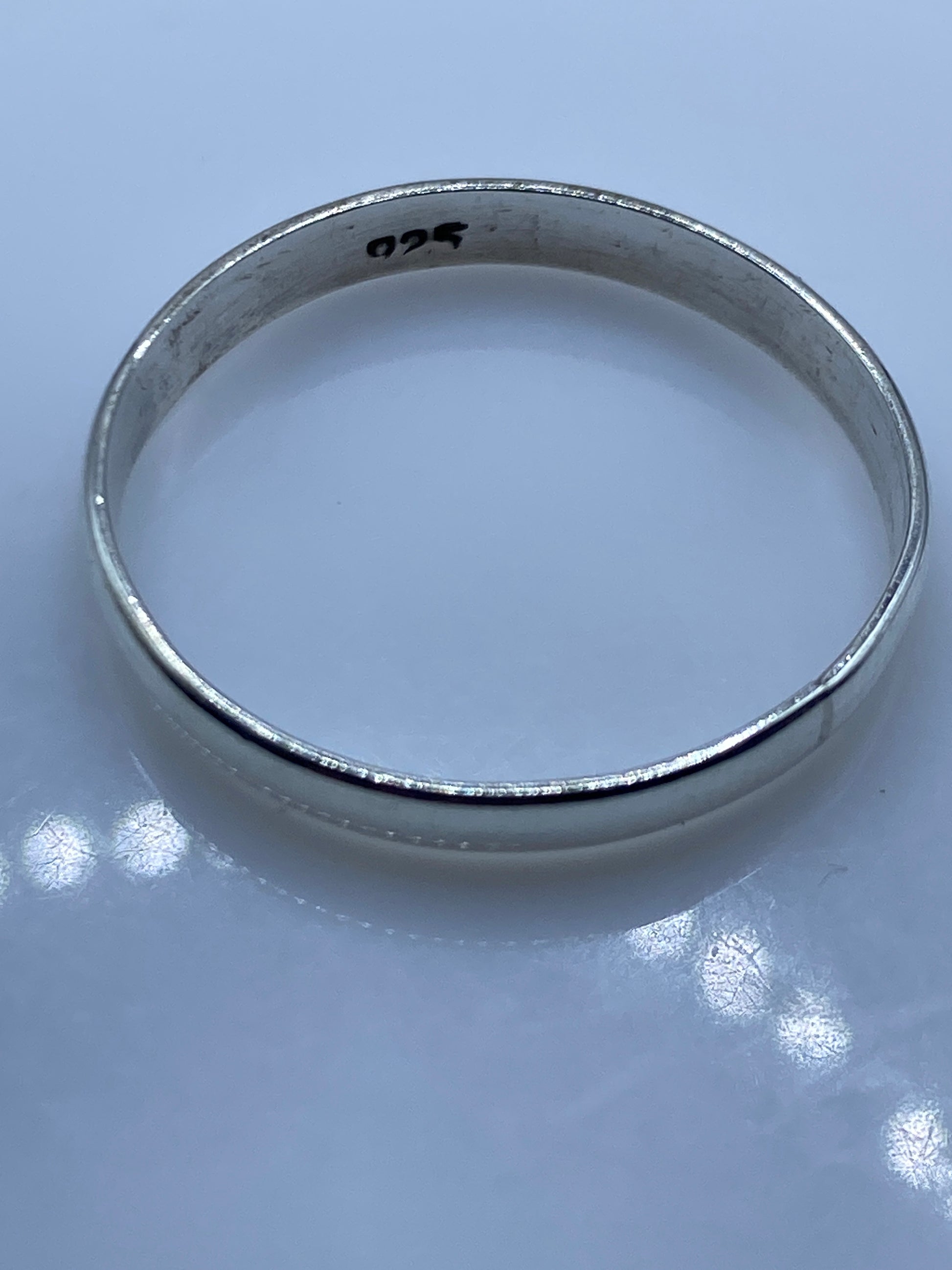 Anillo de Plata Banda Lisa Minimalista — Unisex — foto 5