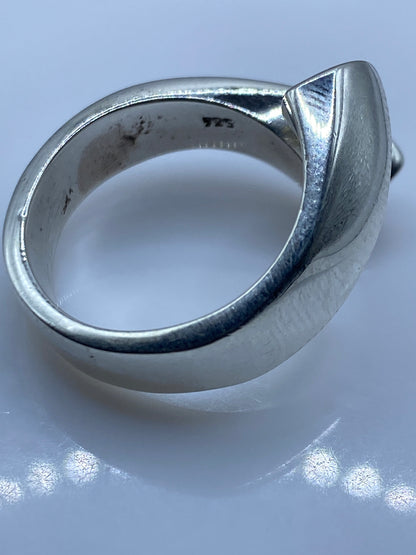Anillo de Plata Escultural Minimalista — Uso Diario — foto 5