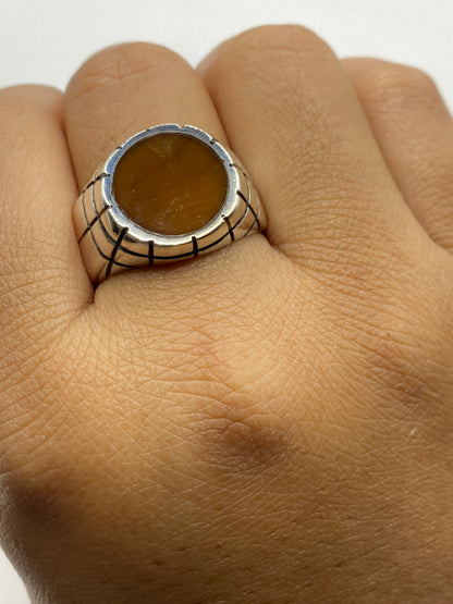 Anillo con sello .925 del Quinto de autenticidad en la banda