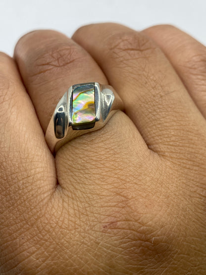 Reverso del anillo con marca 925 visible en la banda de plata