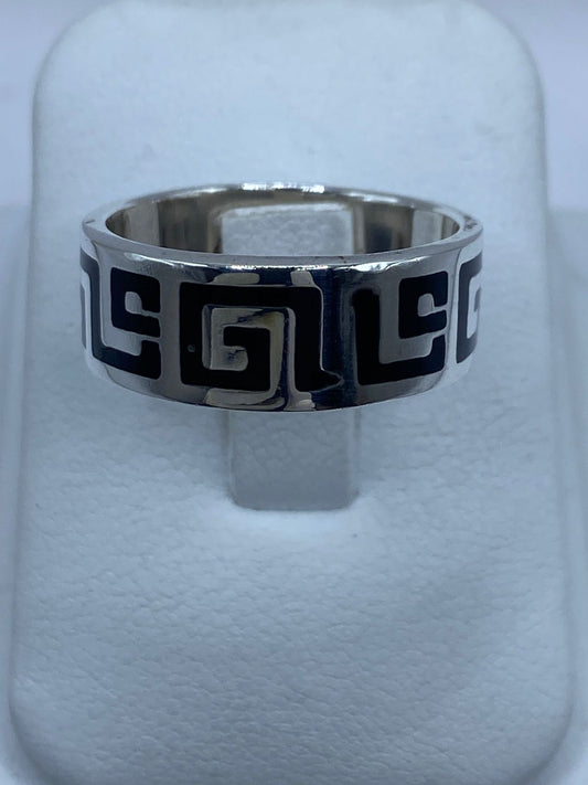 Anillo de Plata .925 con Ónix y Greca Ancestral