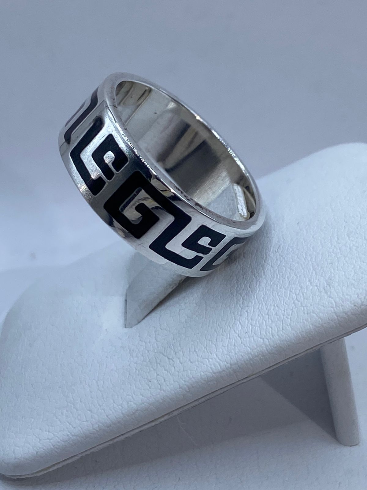 Anillo de Plata .925 con Ónix y Greca Ancestral