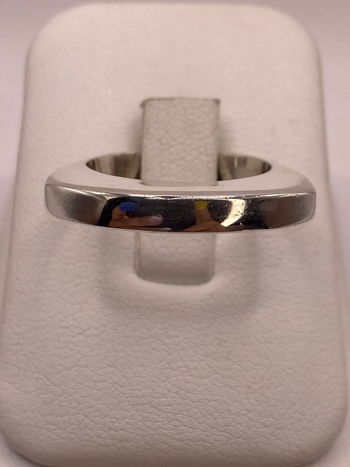Anillo Argolla Lisa Geométrica en Plata .925