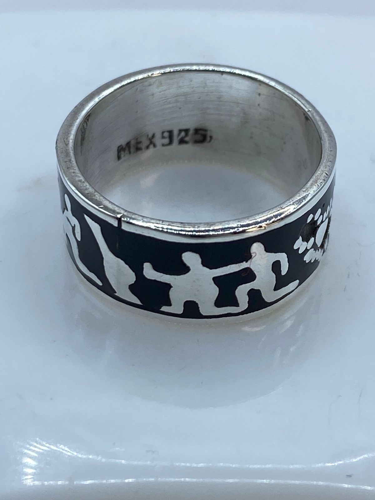 🗿 Anillo Arte Rupestre de Plata .925 con Obsidiana Negra