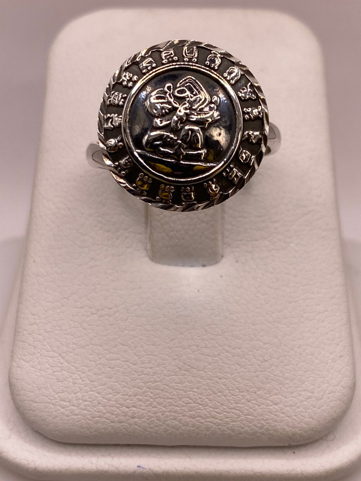 Anillo Artesanal Ajustable en Plata con Calendario Maya