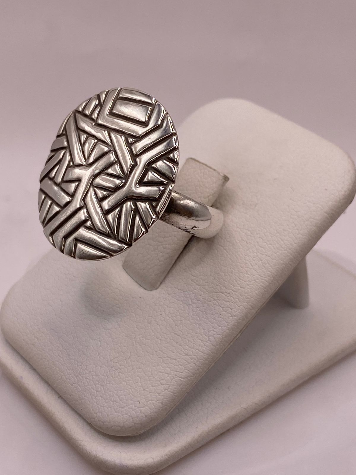 Anillo Artesanal Geométrico en Plata .925