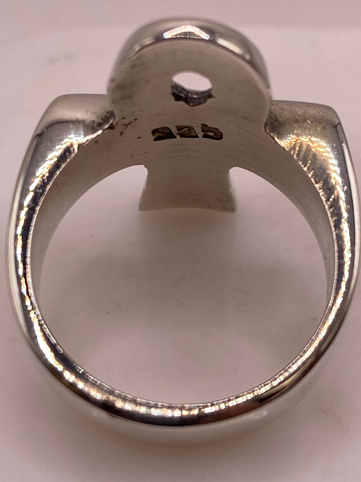 Anillo Artesanal en Plata con Símbolo Ankh Egipcio