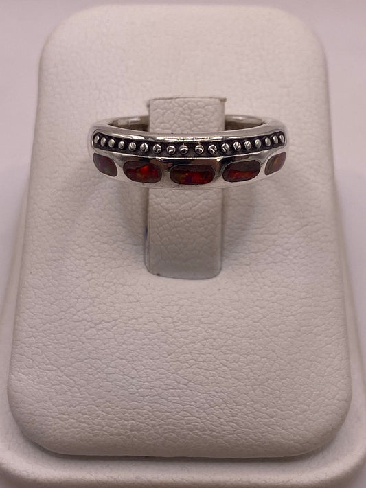 💍🔥 Anillo Artesanal de Plata 950 con Ópalo de Fuego en báscula mostrando peso