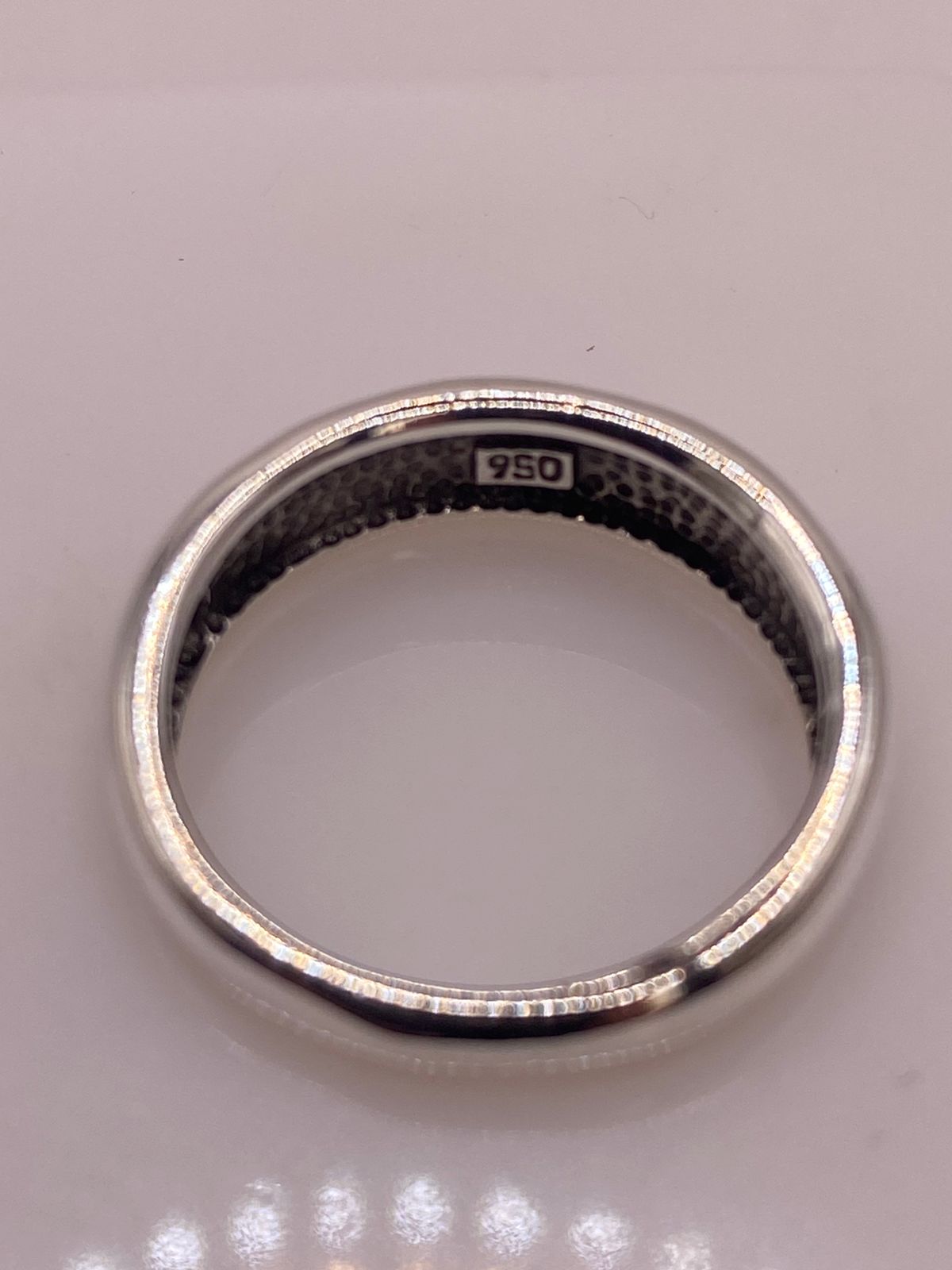 Anillo Artesanal de Plata 950 con Ópalo de Fuego, sello de autenticidad Plata Ley .925