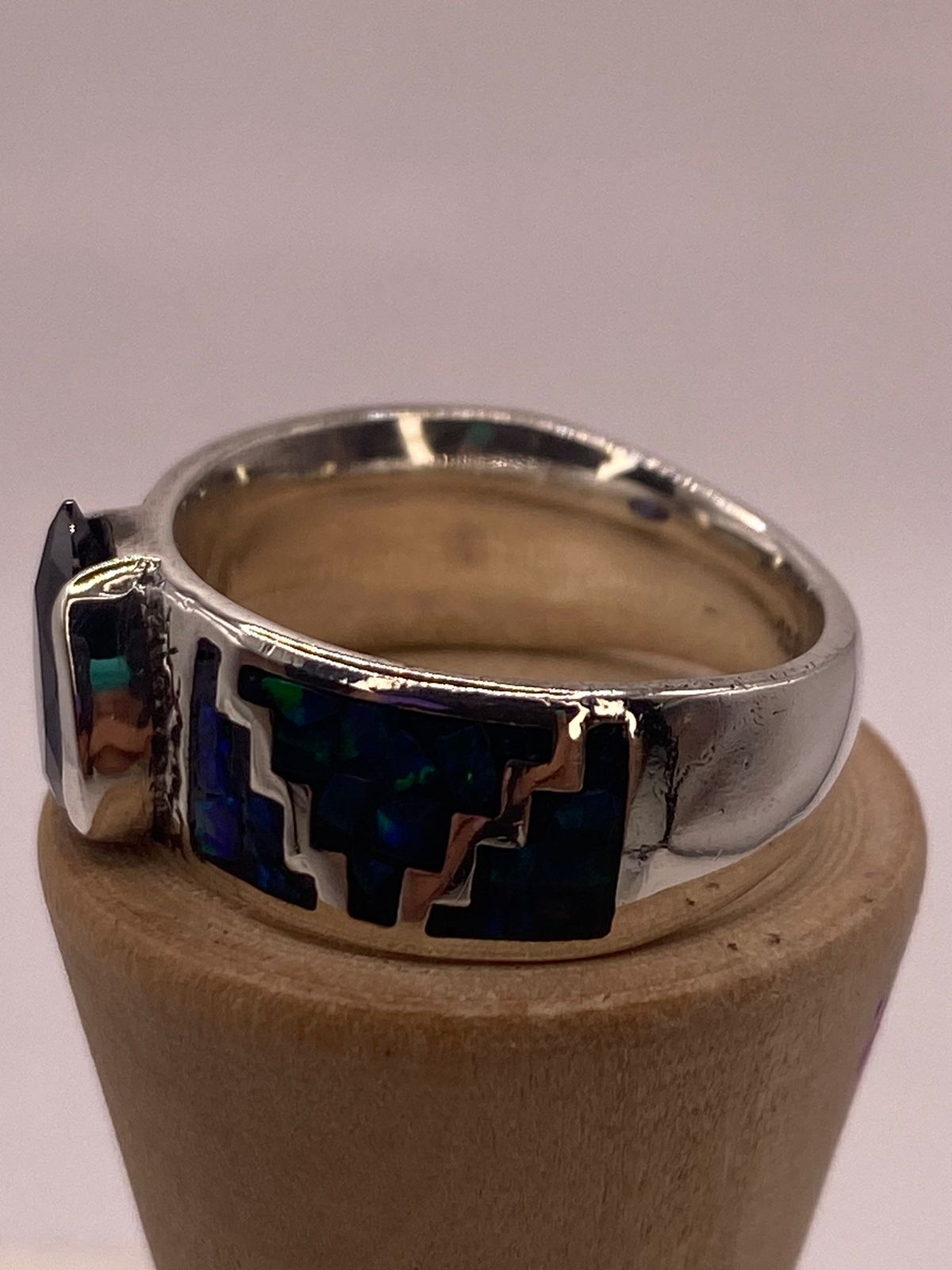💍✨ Anillo Artesanal de Plata 950 con Ópalo de Fuego y Zirconia