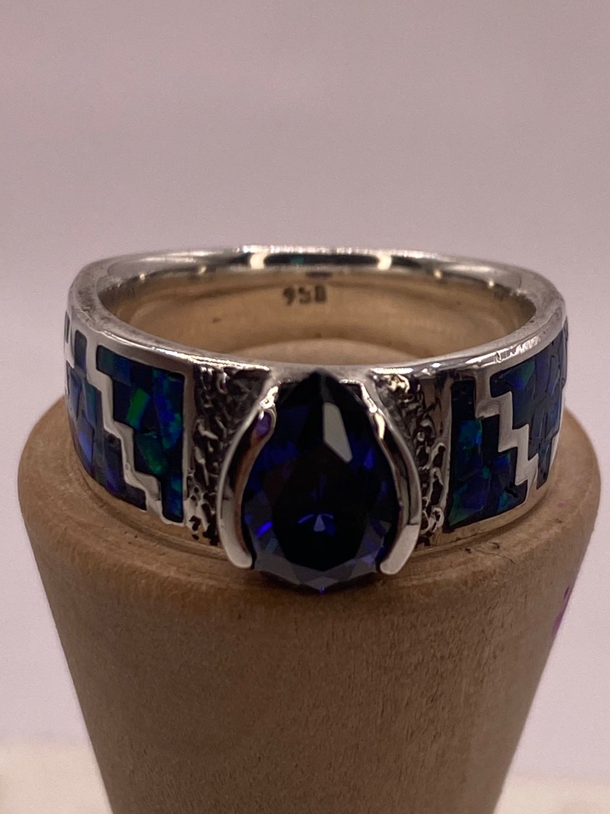 💍✨ Anillo Artesanal de Plata 950 con Ópalo de Fuego y Zirconia