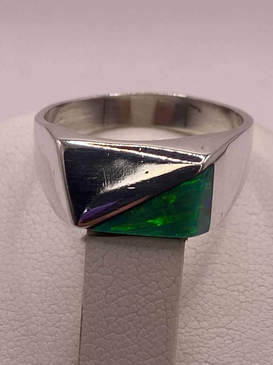 Anillo Asimétrico de Plata 950 con Ópalo de Fuego