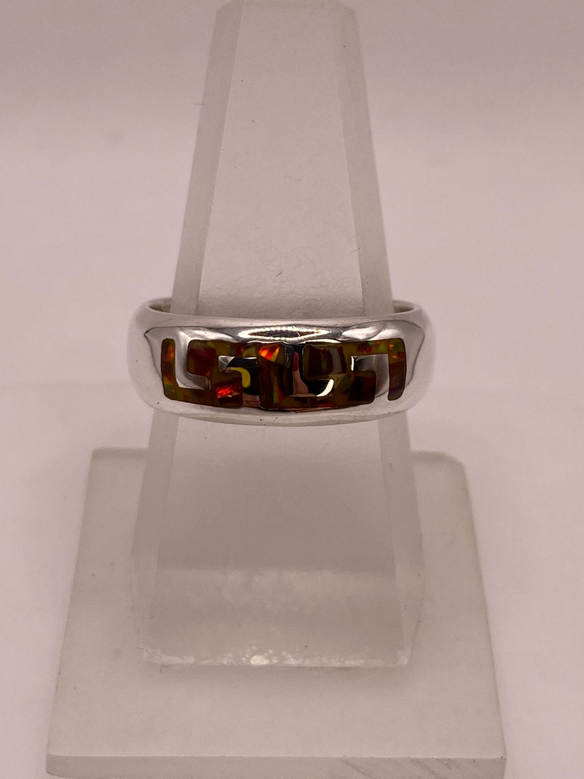 Anillo de Banda en Plata Ley 950 con Ópalo de Fuego