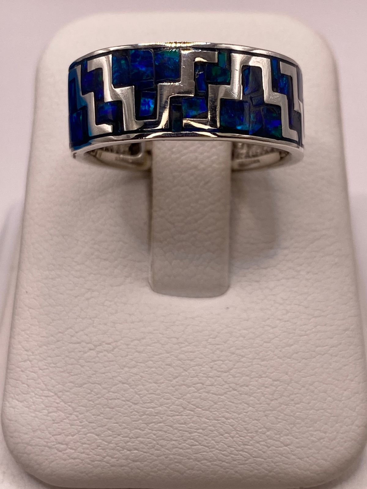 Anillo Banda con Incrustación Geométrica de Ópalo de Fuego Azul‑verde Plata Ley 950
