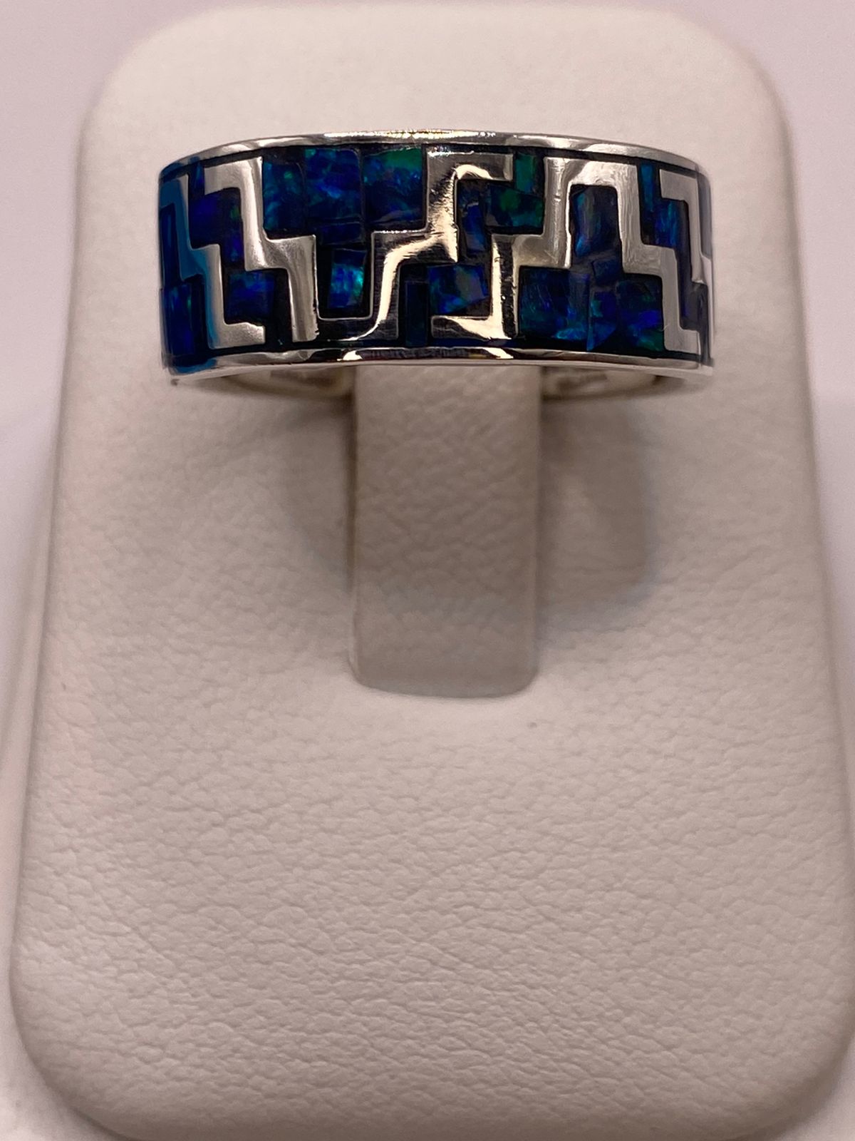 Anillo Banda con Incrustación Geométrica de Ópalo de Fuego Azul‑verde Plata Ley 950