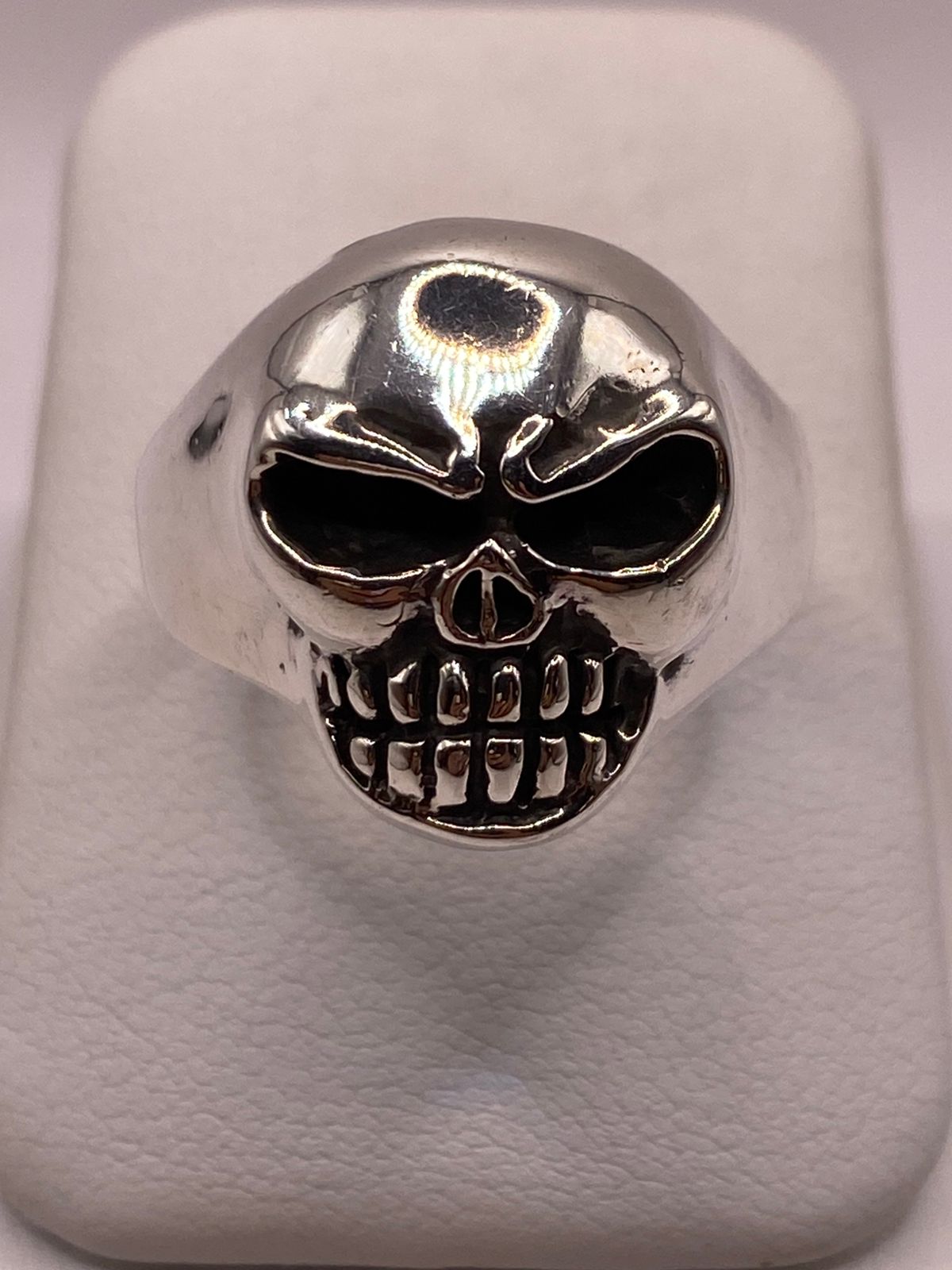 Anillo Calavera de Plata Ley .925