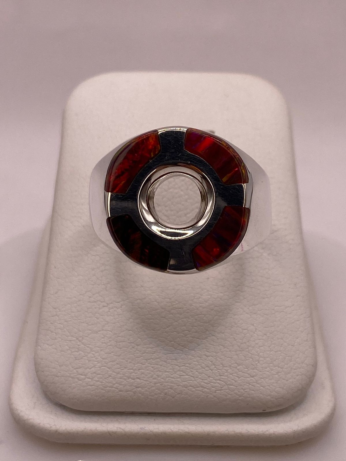 Anillo Circular con Ópalo de Fuego Multicolor en Plata .925