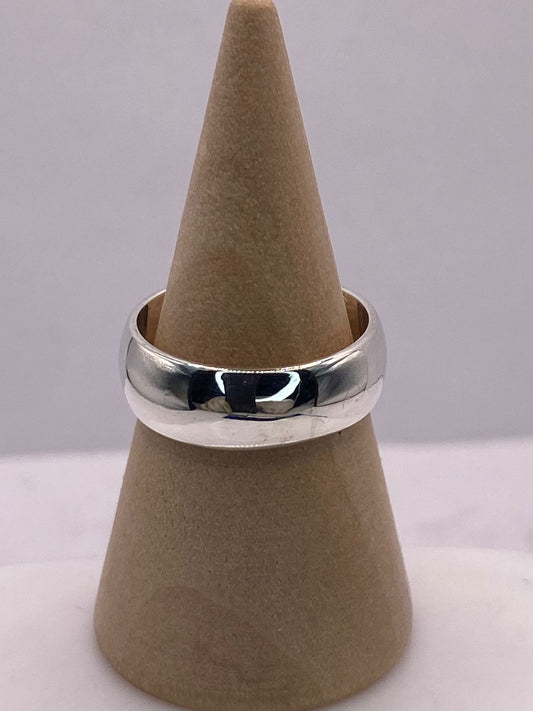 Anillo Clásico Liso en Plata .925
