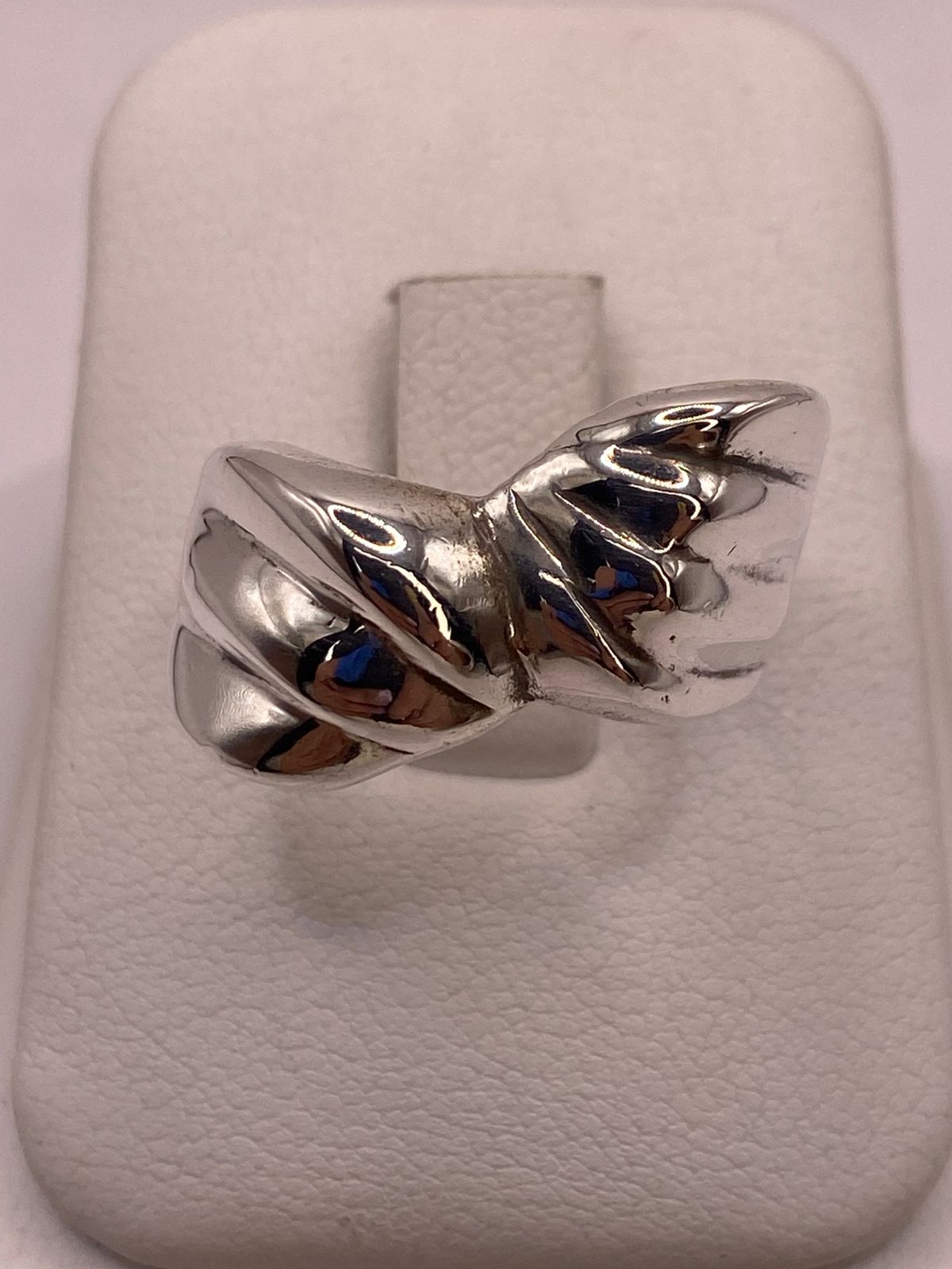 Anillo Contemporáneo en Plata .925