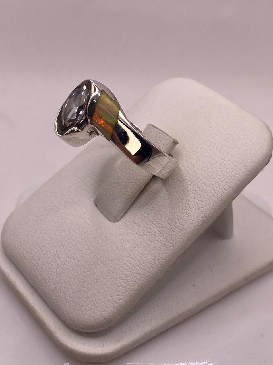 💍✨ Anillo Elegante de Plata 950con Ópalo de Fuego y Zirconia