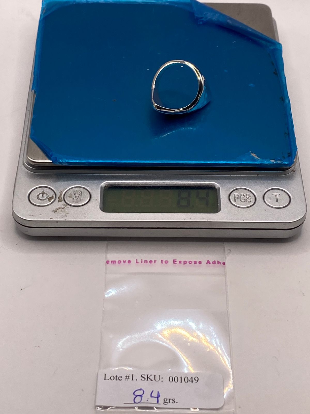 Anillo Escultural Martillado en Plata .925