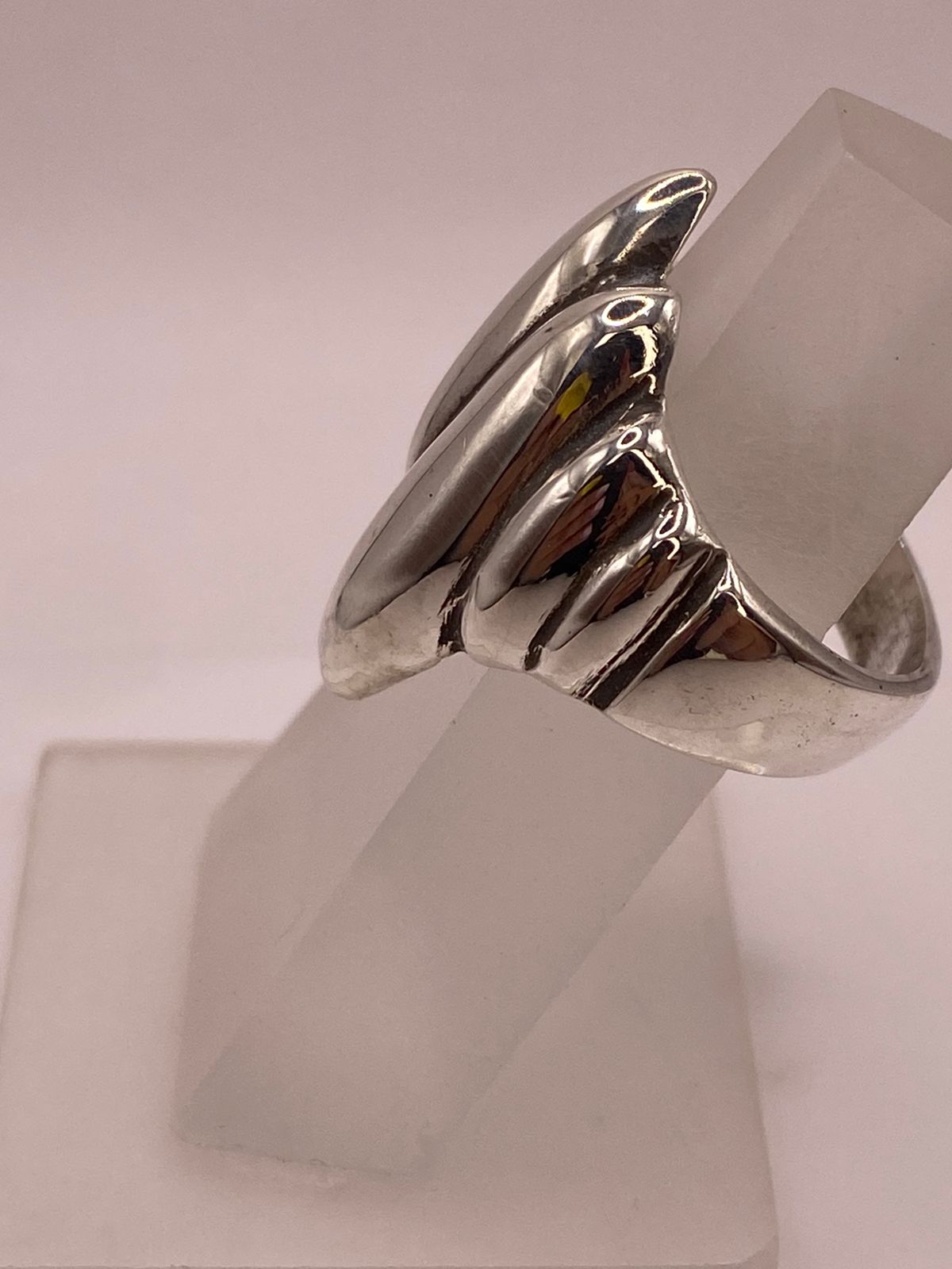 Anillo Escultural de Plata .925