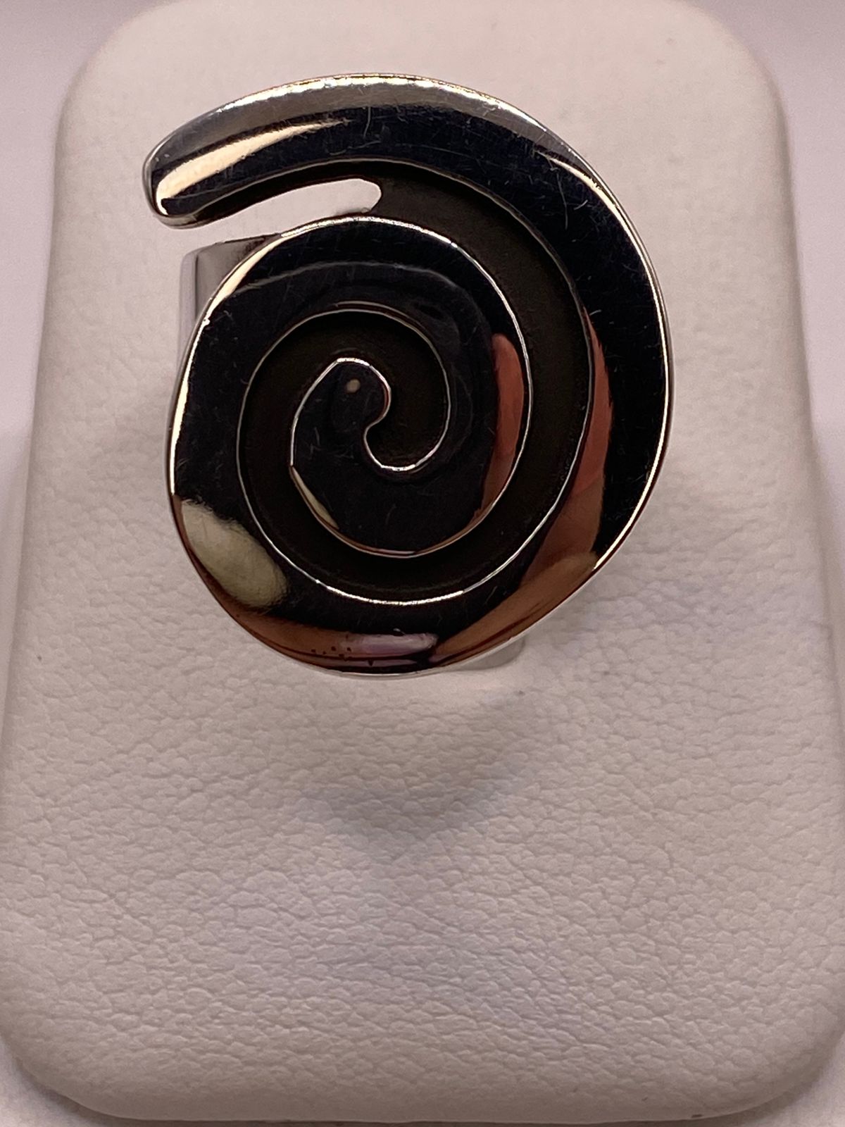 Anillo Espiral Ajustable de Plata Ley .925