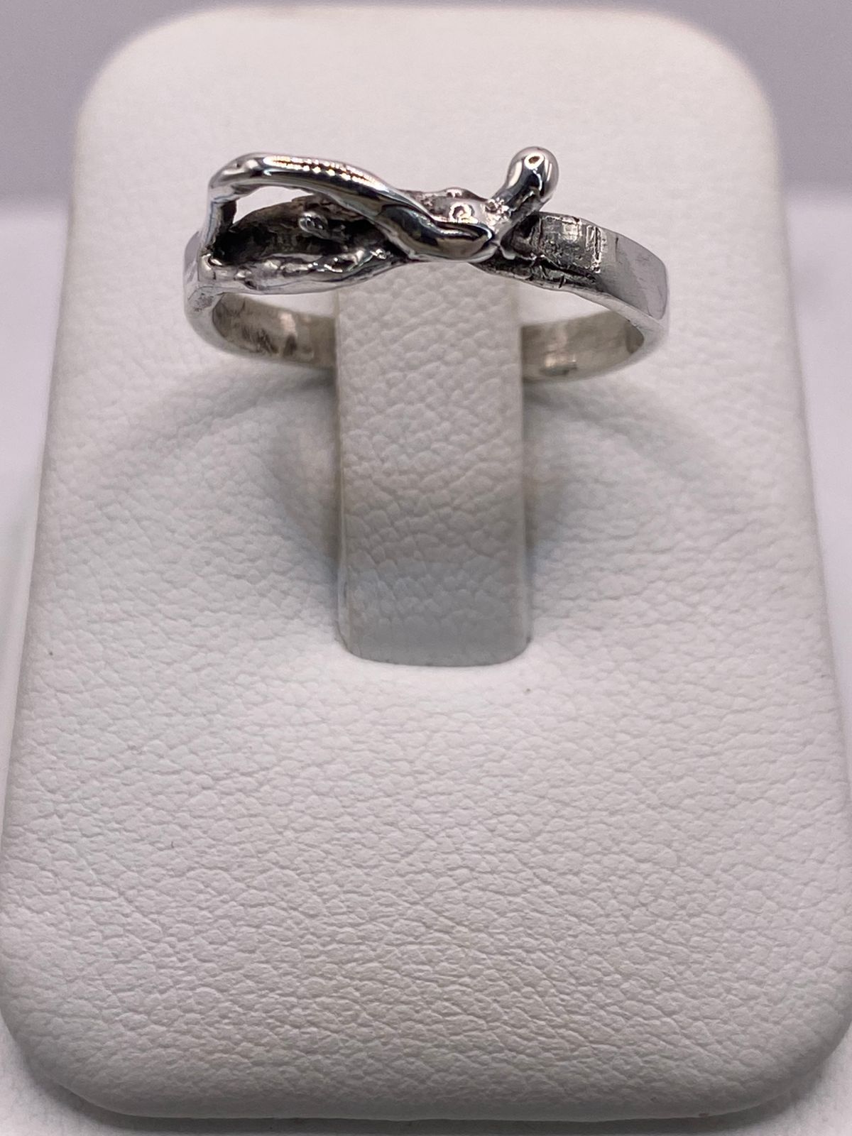 Anillo Figura Asimétrica en Plata .925