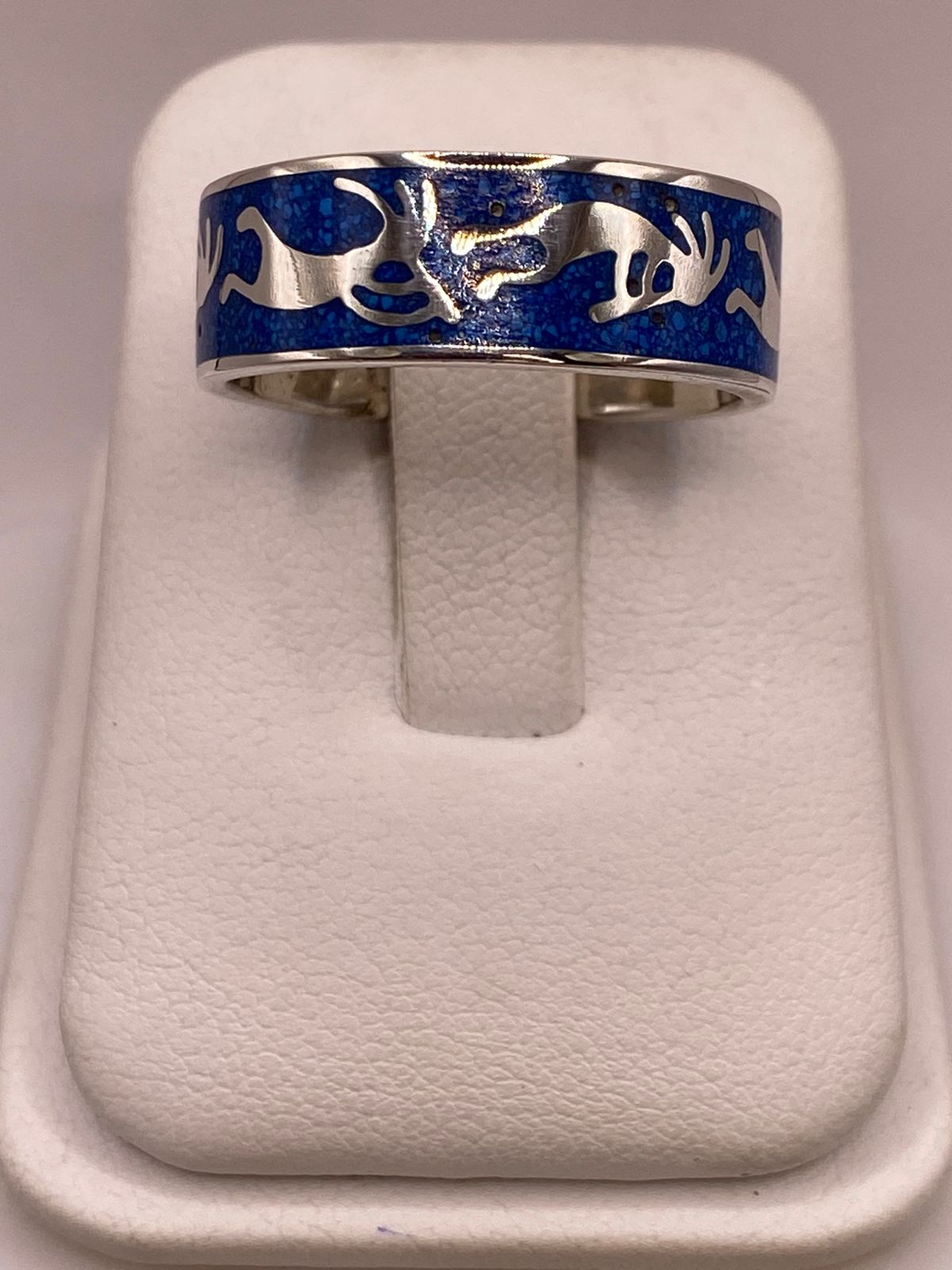 Anillo Figuras Zoomorfas con Piedra Azul Incrustada de Plata .925