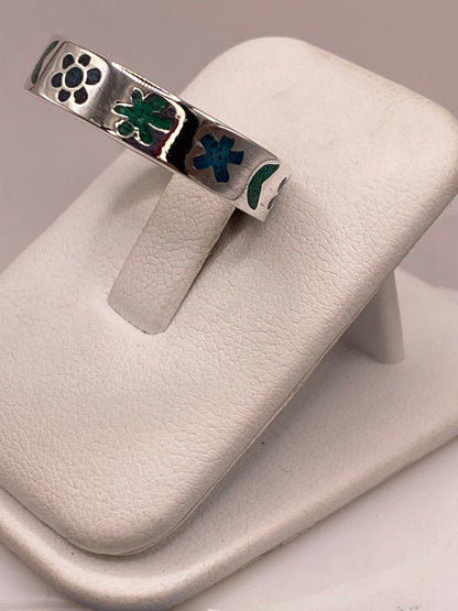 Anillo Floral y Lunar de Plata .925 con Incrustaciones, vista de detalle