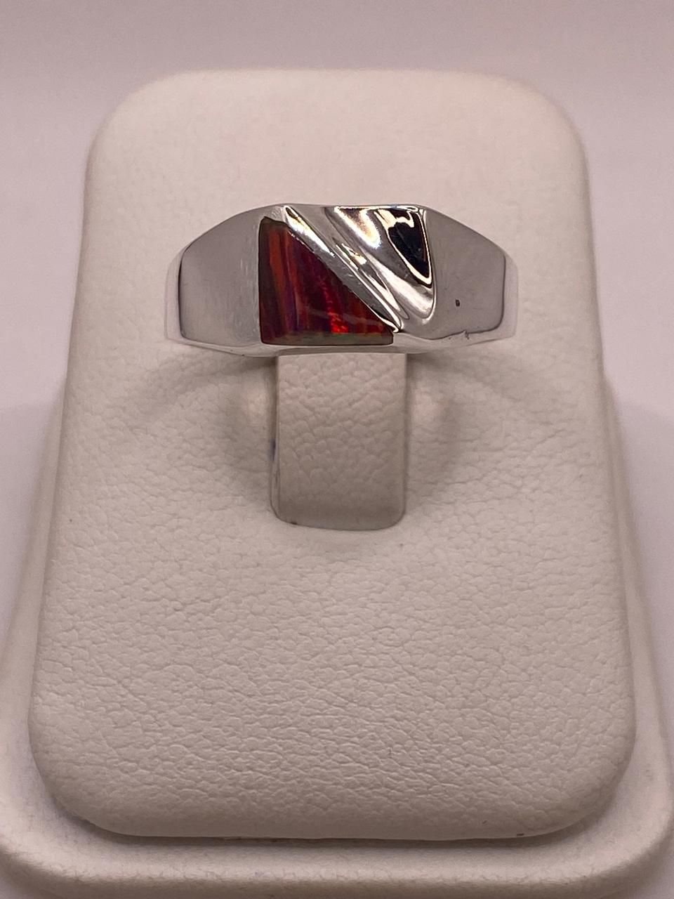 Anillo Geométrico con Ópalo de Fuego en Plata .925