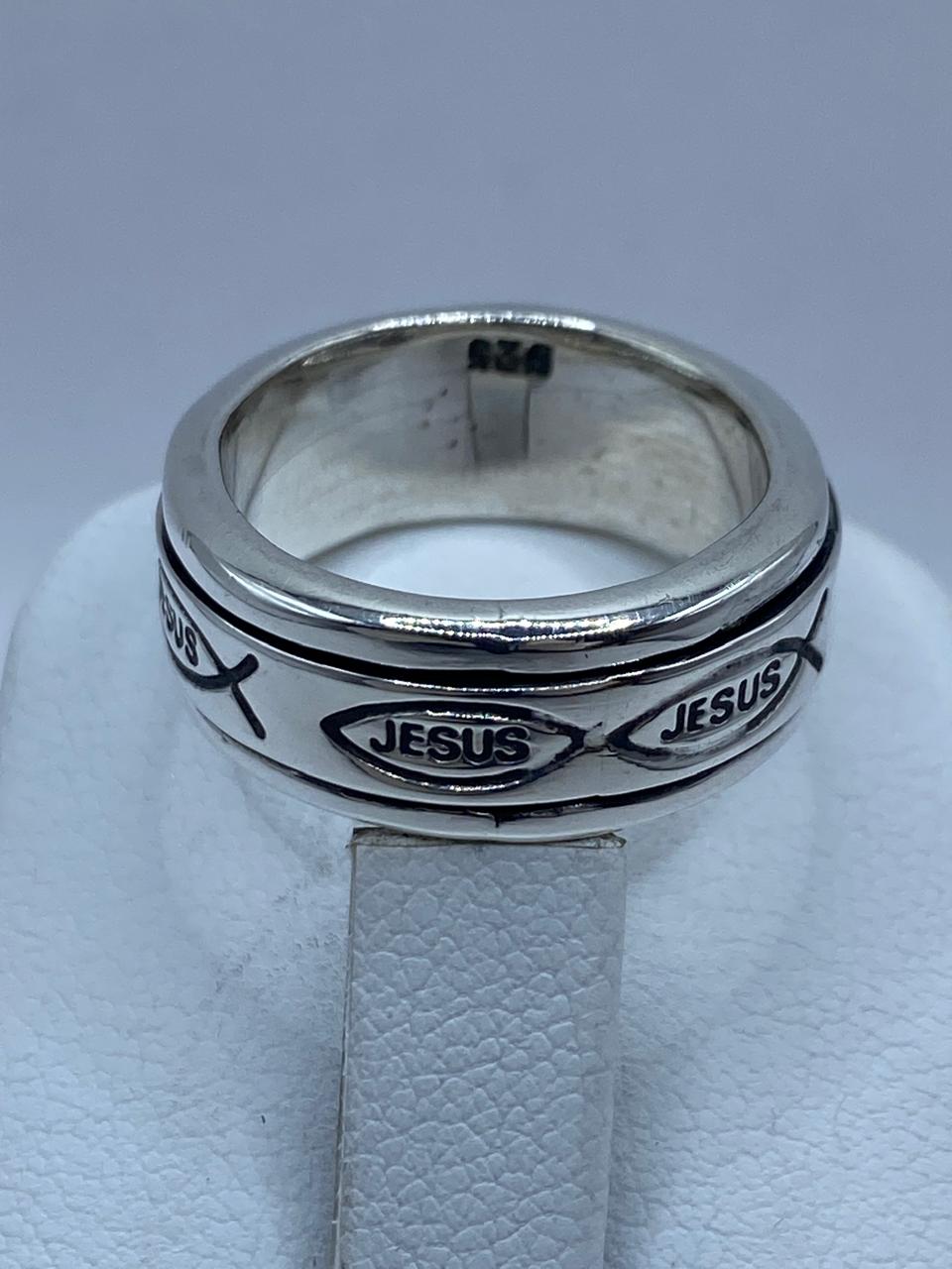 ✝️ Anillo Giratorio de Plata 925 con Diseño Cristiano “Jesus” e Ichthys