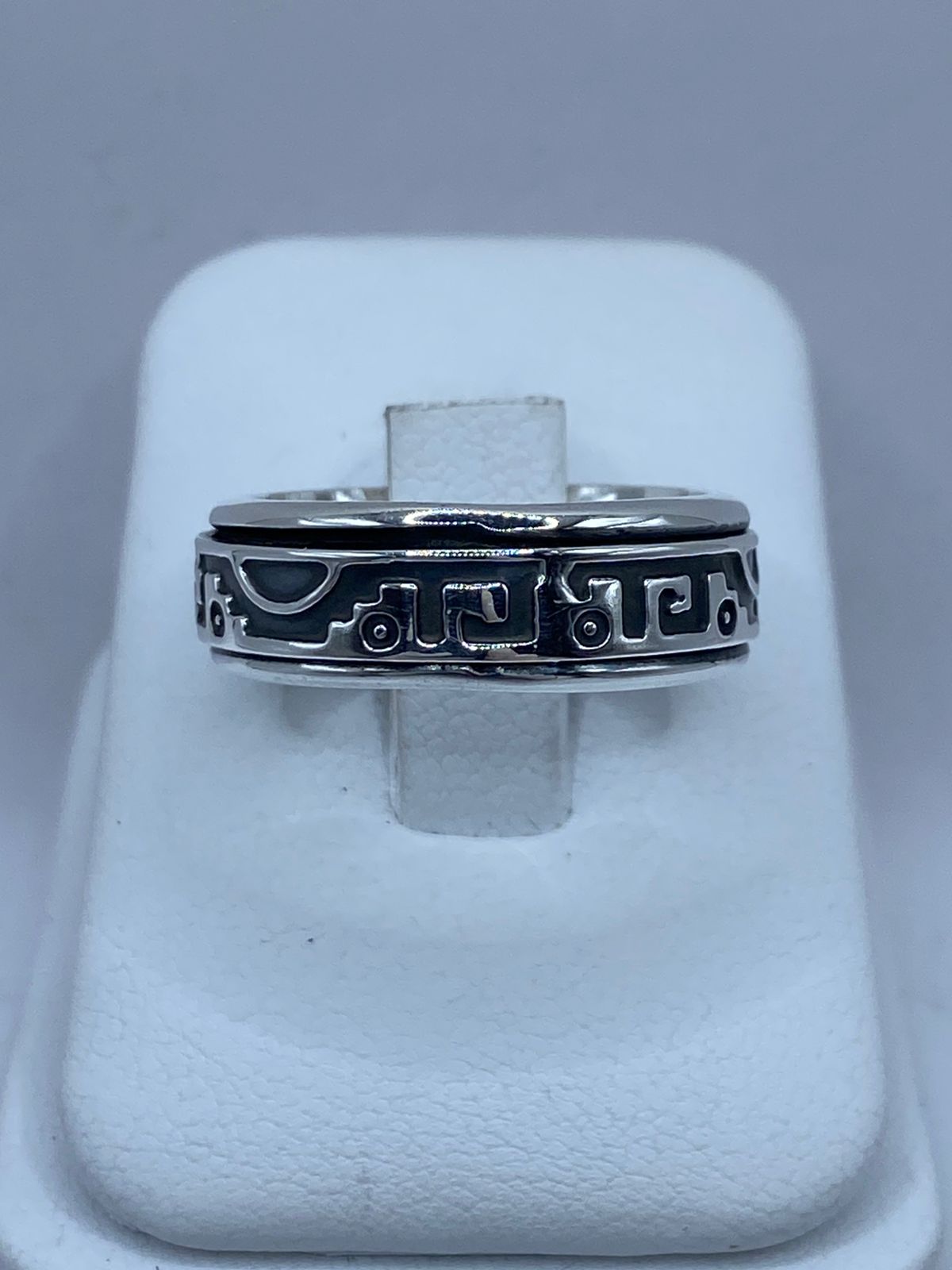 💍✨ Anillo Giratorio Diseño Geométrico Abstracto en Plata 925