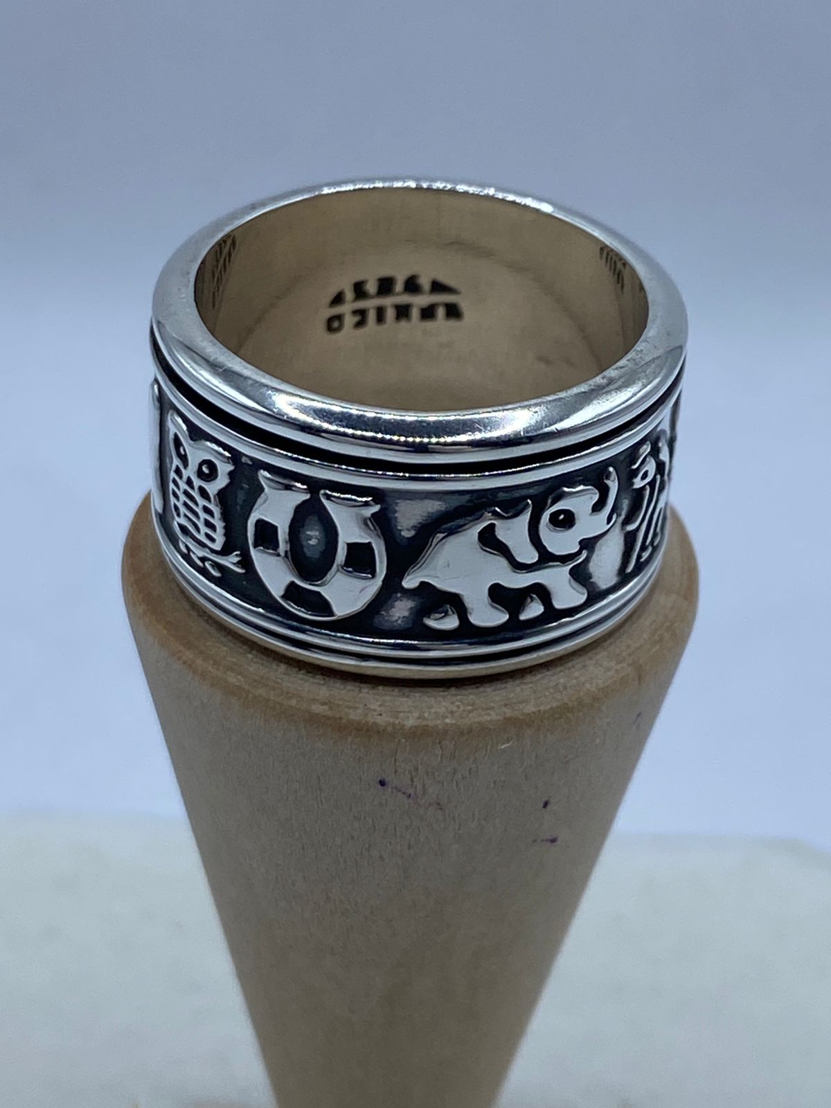 💍🐘✨ Anillo Giratorio de Plata 925 con Diseño  de Elefantes y Número 13