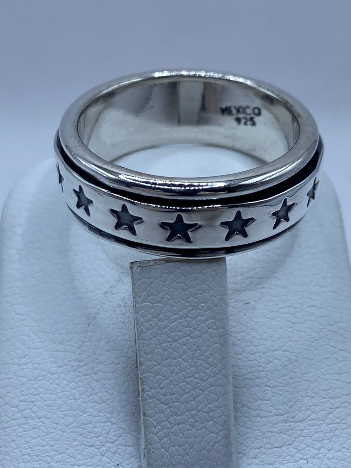💍⭐ Anillo Giratorio de Plata 925 con Diseño de Estrellas