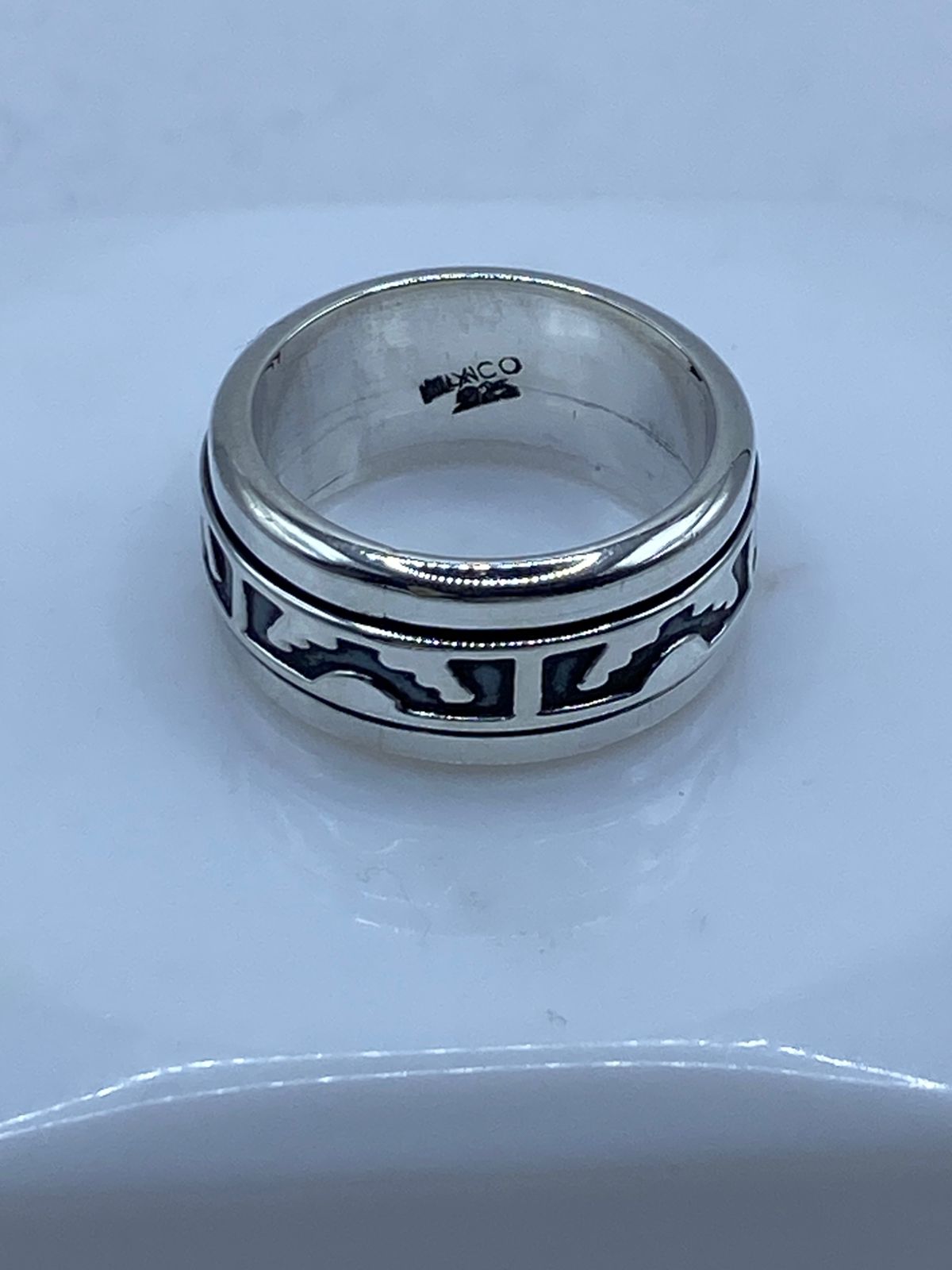 💍 Anillo Giratorio de Plata 925 con Diseño Geométrico Prehispánico