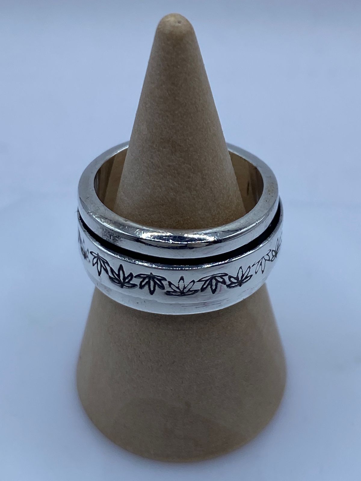 🍁💍 Anillo Giratorio de Plata 925 con Diseño de Hoja de Maple