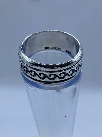 Anillo Giratorio de Plata 925 con Diseño de Olas, vista lateral