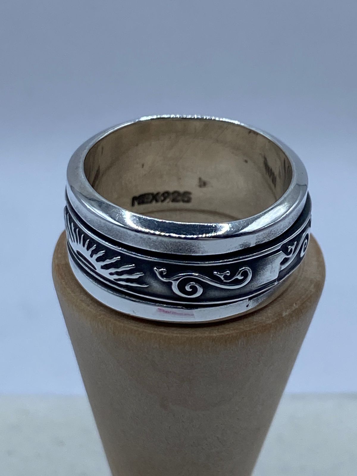 💍🌞 Anillo Giratorio de Plata 925 con Diseño Sol Naciente