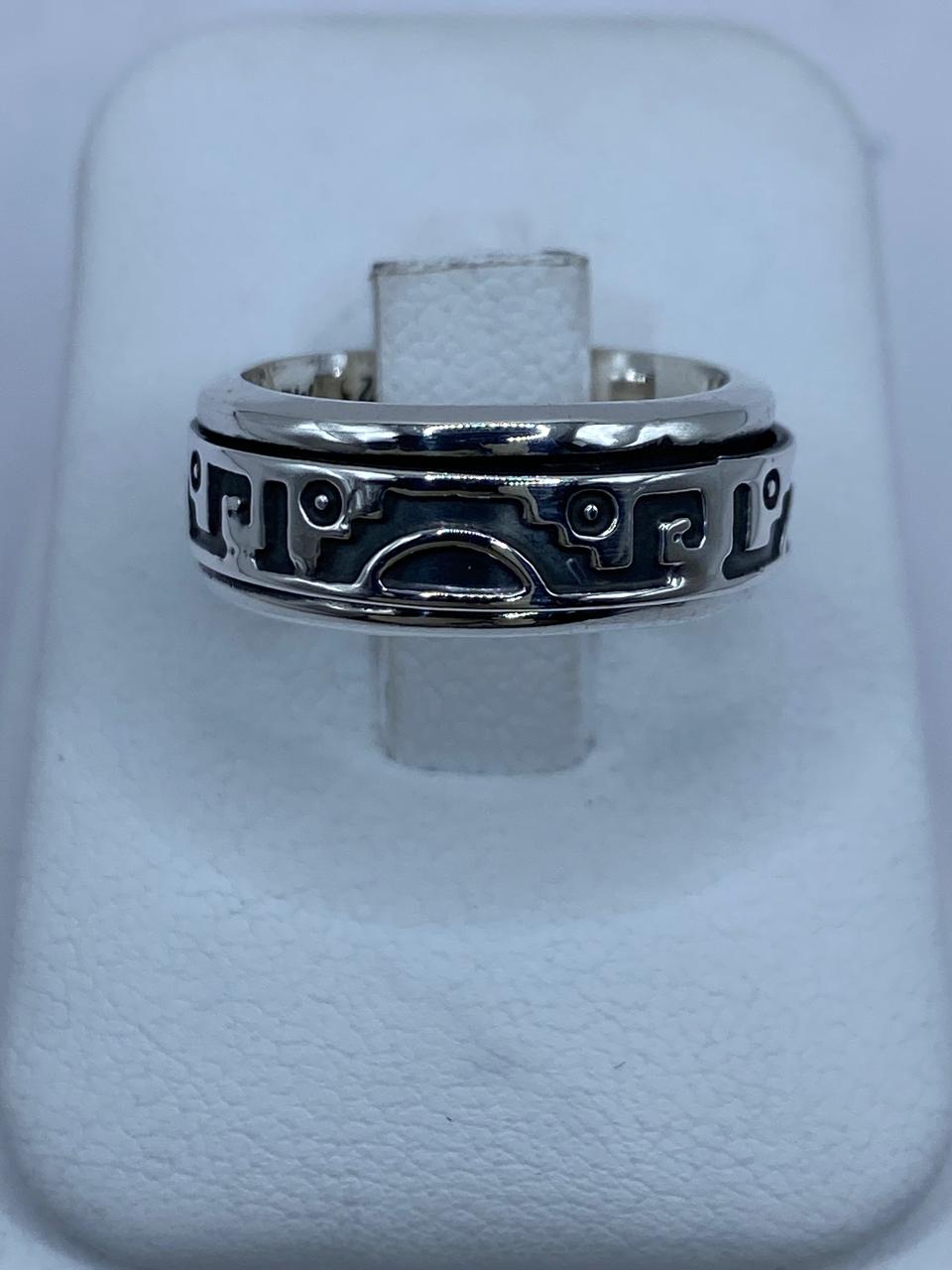 Anillo Giratorio de Plata .925 con Diseño Tribal