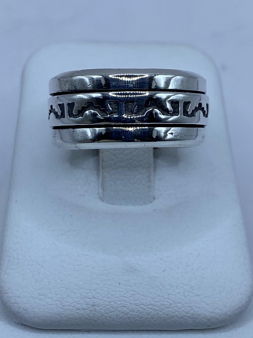 Anillo Giratorio de Plata .925 con Diseño Tribal