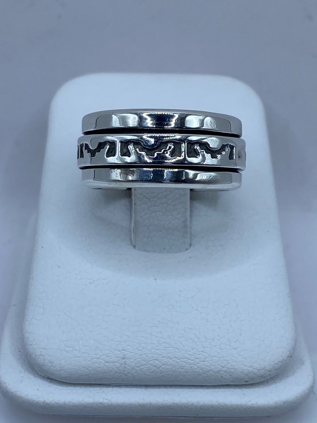 Anillo Giratorio de Plata 925 con Diseño Tribal Calado