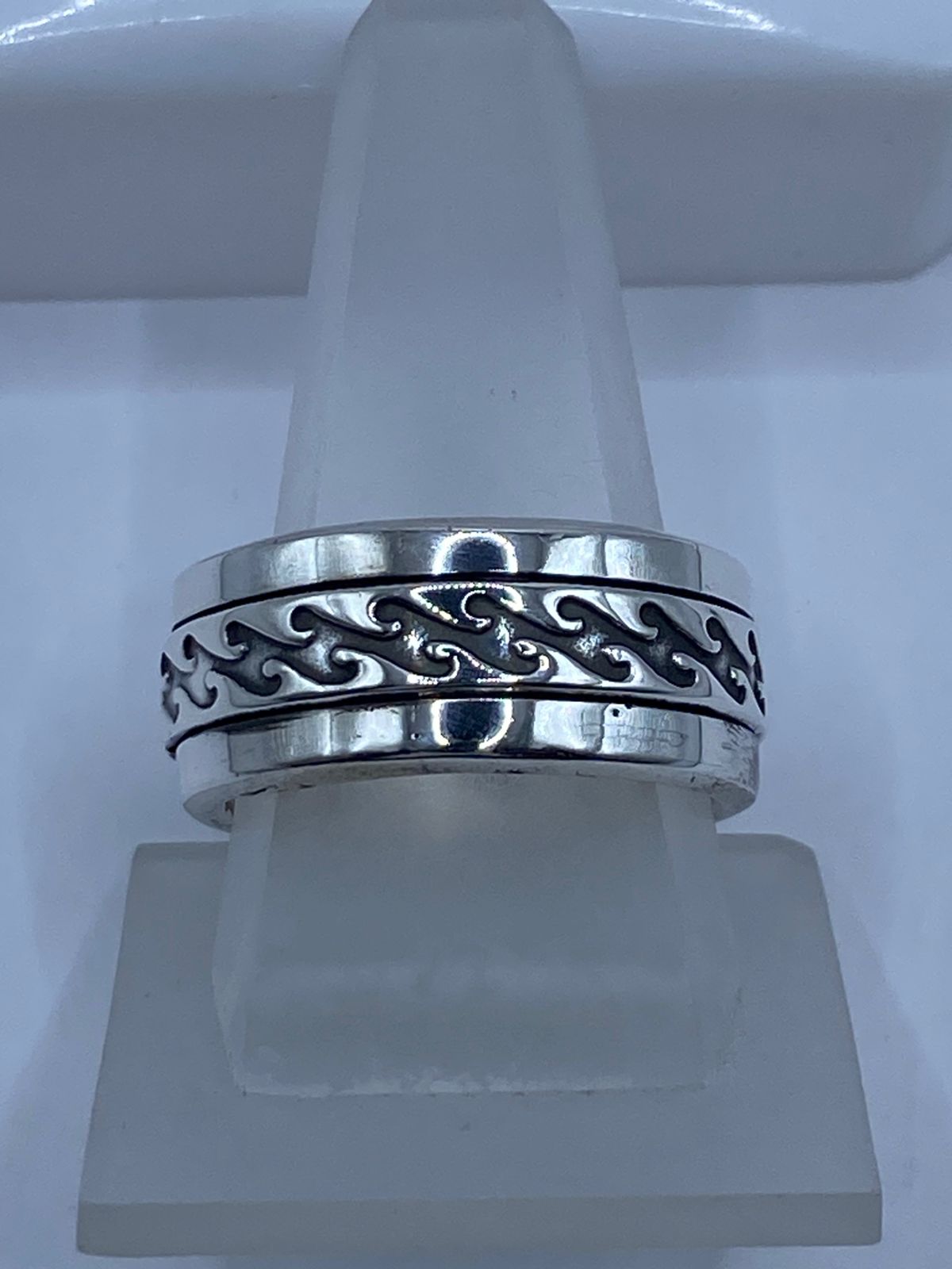 💍 Anillo Giratorio de Plata 925 con Diseño Tribal Entrelazado