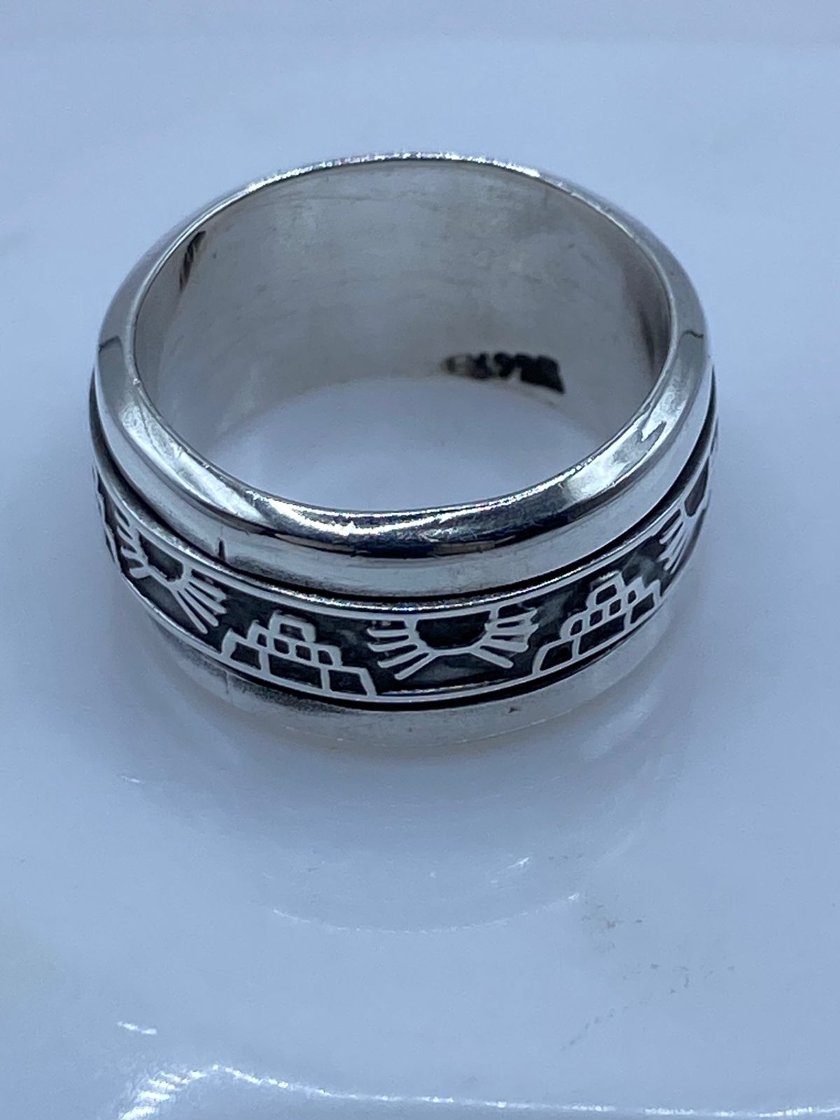🌞🏛️ Anillo Giratorio de Plata .925 con Pirámides y Sol Prehispánico